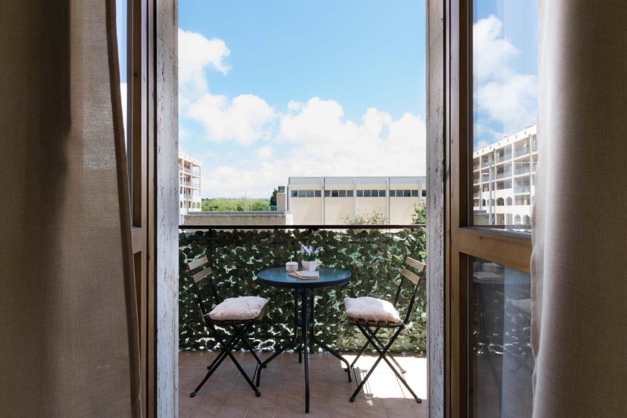 Passi Alterni Apartments Альгеро Екстер'єр фото